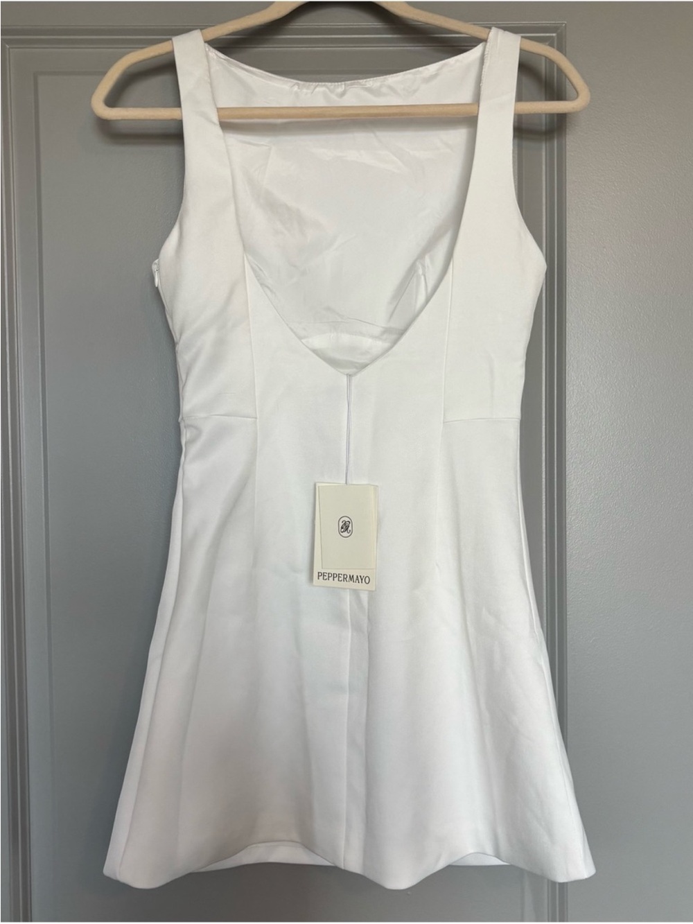 Peppermayo White Sleeveless Lower Back Mini Dress NWT Never worn - Picture 8 of 11
